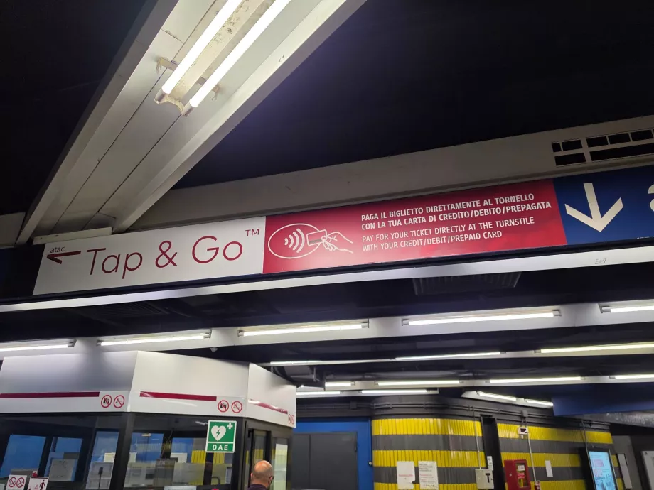 Informacje o płatnościach zbliżeniowych w metrze