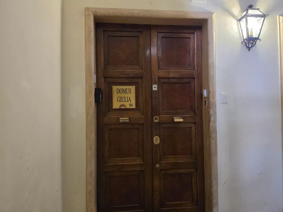 Wejście do recepcji