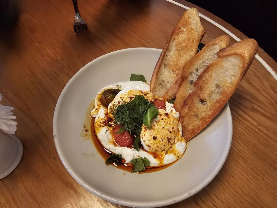 Śniadanie, tureckie jajka