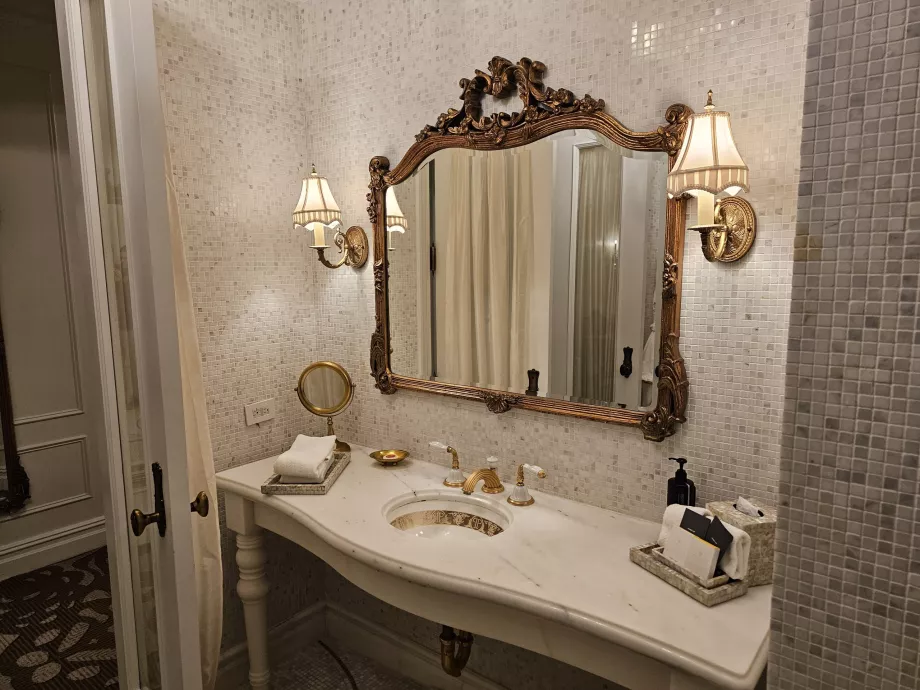 Umywalka w łazience