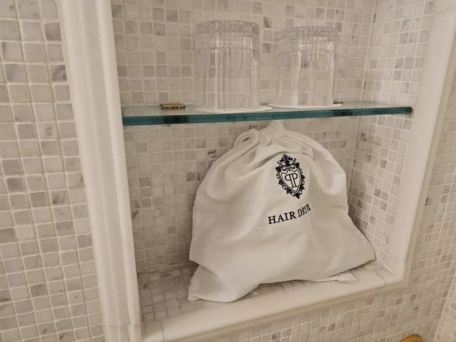 Suszarka do włosów