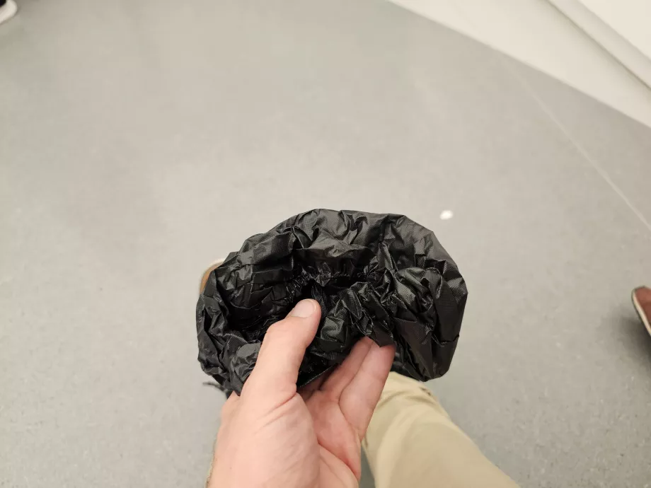 Summit One Vanderbilt, pokrowce na buty