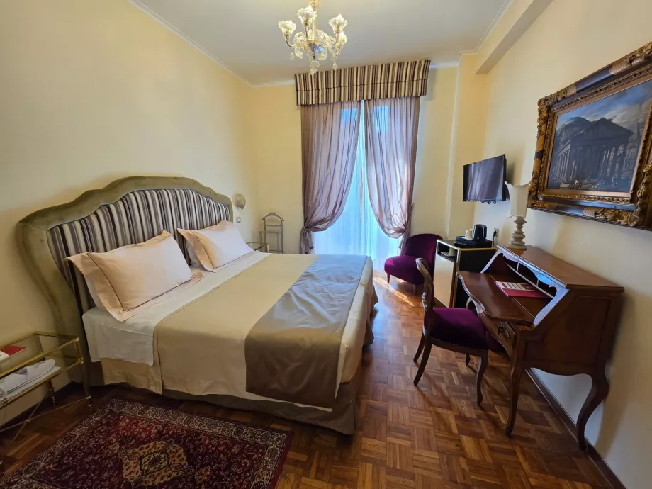 Mój pokój z widokiem w hotelu Forum
