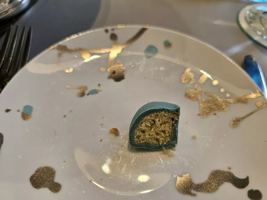 Blue Box, deser w plasterkach