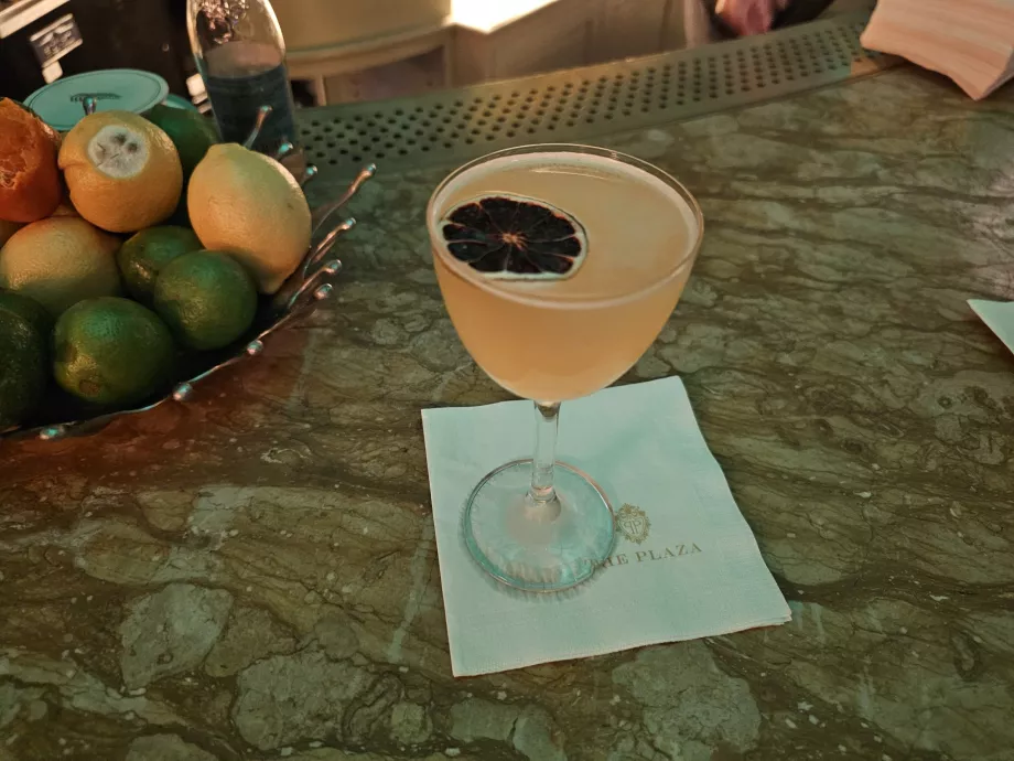 Koktajl w restauracji Palm Court