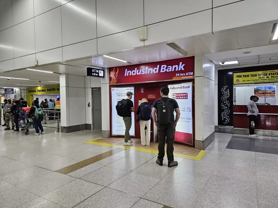 Bankomat Indusland Bank