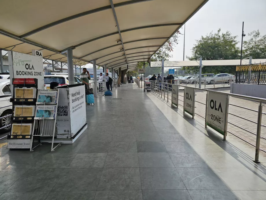 Strefa Uber i Ola, Terminal 2