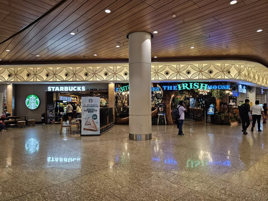 Restauracje, Strefa tranzytowa, Terminal 2